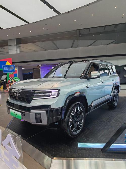 东莞茶山镇乐畅航企业管理咨询比亚迪方程豹硬派越野的爆款，英菲尼迪35周年与你共成长
